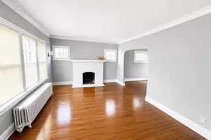 1527 Brookside Ave, Waukegan, IL 60085 - Photo 6