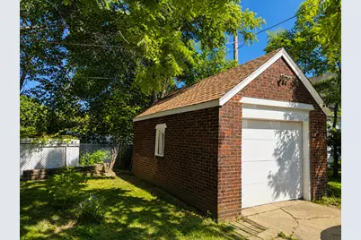 1527 Brookside Avenue, Waukegan, IL 60085 - Photo 20