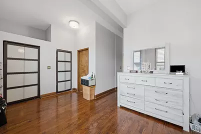 [Address not provided], Chicago, IL 60615 - Photo 12