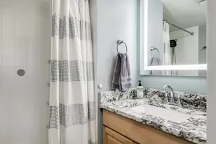 151 E Janata Blvd, Lombard, IL 60148 - Photo 18