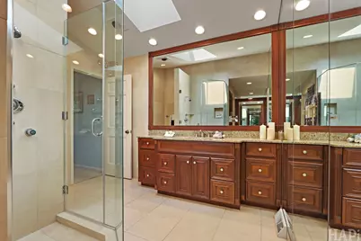 1426 Woodhill Drive, Northbrook, IL 60062 - Photo 20