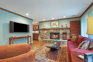 1426 Woodhill Dr, Northbrook, IL 60062 - Photo 14