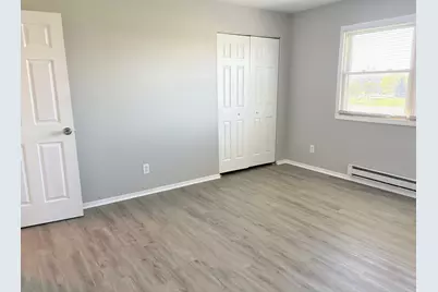 724 Oakton Road, Montgomery, IL 60538 - Photo 8