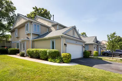 329 Redwing Drive #329, Deerfield, IL 60015 - Photo 2