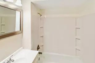 22547 Mission Dr, Richton Park, IL 60471 - Photo 14