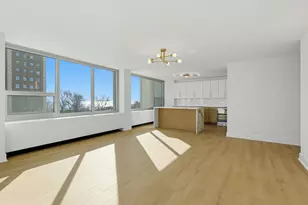 1700 E 56th St, Chicago, IL 60637 - Photo 12