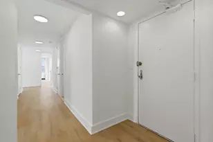 1700 E 56th St, Chicago, IL 60637 - Photo 6