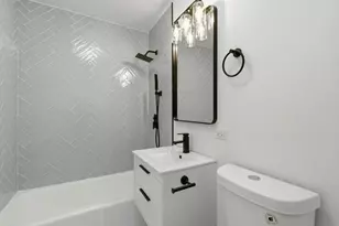 1700 E 56th St, Chicago, IL 60637 - Photo 32