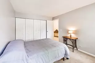 592 Edinburgh Ln, Prospect Heights, IL 60070 - Photo 14