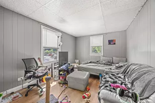 217 E Juliette St, Thornton, IL 60476 - Photo 6