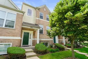 1682 Dogwood Ln, Hanover Park, IL 60133 - Photo 2