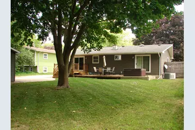 514 Garnett Avenue, Winthrop Harbor, IL 60096 - Photo 8
