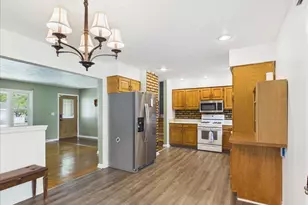 4315 Dempster Ave, Rockford, IL 61108 - Photo 10