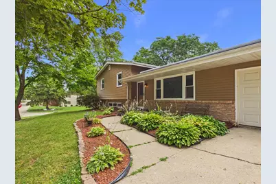4315 Dempster Avenue, Rockford, IL 61108 - Photo 4