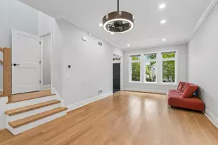 2012 Maple Ave, Evanston, IL 60201 - Photo 4