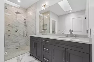 2012 Maple Ave, Evanston, IL 60201 - Photo 24