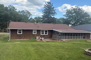 304 Mix St, Oregon, IL 61061 - Photo 36