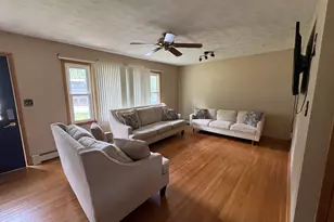 304 Mix St, Oregon, IL 61061 - Photo 6