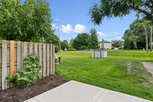 14-16 S Huffman St, Naperville, IL 60540 - Photo 12