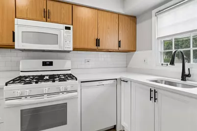 14-16 S Huffman Street, Naperville, IL 60540 - Photo 4