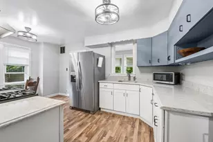 1400 Brummel St, Evanston, IL 60202 - Photo 8