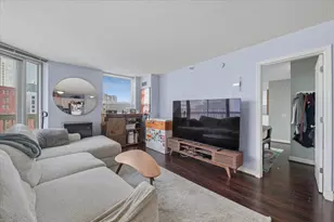 545 N Dearborn St, Chicago, IL 60610 - Photo 4
