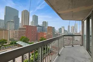 545 N Dearborn St, Chicago, IL 60610 - Photo 14