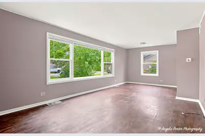 422 E Oak Street, Mundelein, IL 60060 - Photo 6