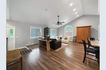 3103 W Greenfield Drive, Freeport, IL 61032 - Photo 14