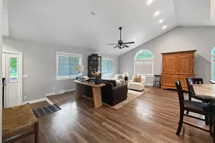 3103 W Greenfield Dr, Freeport, IL 61032 - Photo 14