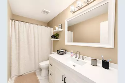 705 Morris Court, Lakemoor, IL 60051 - Photo 10
