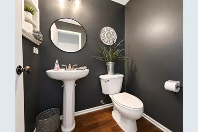 705 Morris Court, Lakemoor, IL 60051 - Photo 6