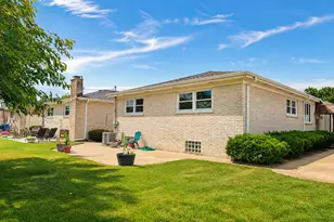 8414 W Brodman Ave, Chicago, IL 60656 - Photo 4