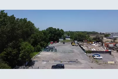 4940 Wilshire Boulevard, Country Club Hills, IL 60478 - Photo 1
