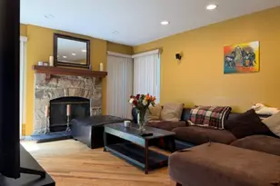 1410 Margate Dr, Buffalo Grove, IL 60089 - Photo 8