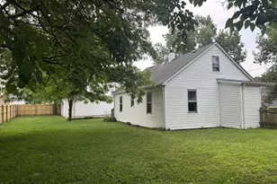 10049 Marion Ave, Oak Lawn, IL 60453 - Photo 2