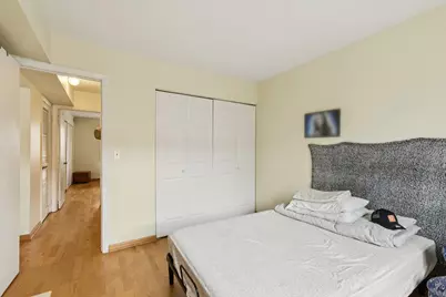 702 Cobblestone Circle #D, Glenview, IL 60025 - Photo 14