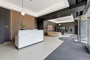 740 W Fulton St, Chicago, IL 60661 - Photo 2
