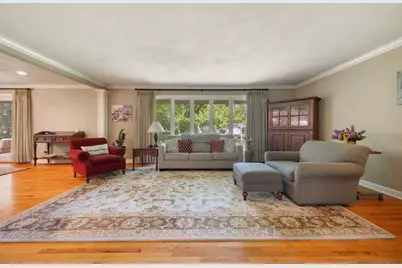 10764 W Pickford Avenue, Beach Park, IL 60099 - Photo 6
