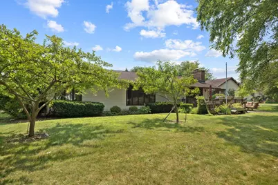 10764 W Pickford Avenue, Beach Park, IL 60099 - Photo 26