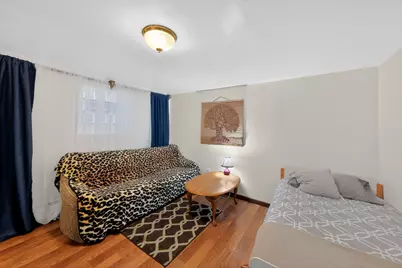 5438 W Melrose Street, Chicago, IL 60641 - Photo 18