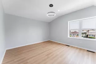 4821 W Hirsch St, Chicago, IL 60651 - Photo 12