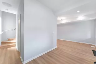4821 W Hirsch St, Chicago, IL 60651 - Photo 8