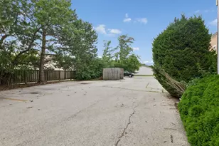 4241 Lindenwood Dr, Matteson, IL 60443 - Photo 26