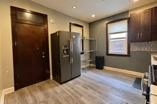 8325 S Saginaw Ave, Chicago, IL 60617 - Photo 12