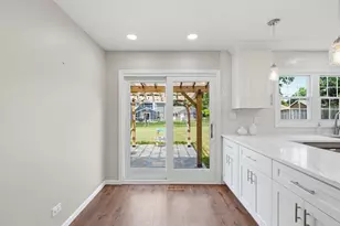 916 Stratford Ln, Downers Grove, IL 60516 - Photo 14