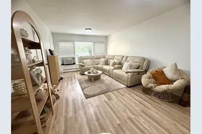 2308 Oakton Street #1, Park Ridge, IL 60068 - Photo 2