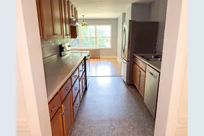 911 Foley Avenue, Champaign, IL 61820 - Photo 2