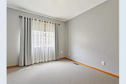 17125 Mendota Drive, Lockport, IL 60441 - Photo 8