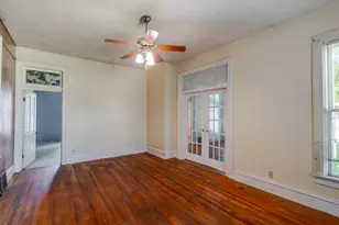 105 7th St, Lincoln, IL 62656 - Photo 14
